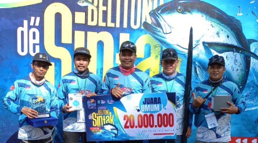 Tim de Sintak MJH FC Juara 1 Katagori Juara Umum Berat